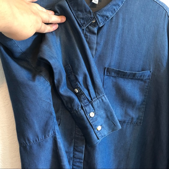 andeawy Button-Up Long Sleeved Chambray Shirt - Picture 2 of 6